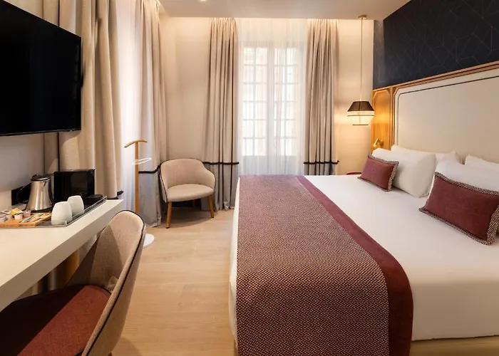 Catalonia Puerta Del Mar ホテル 4*